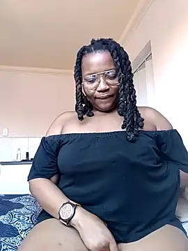 Snapshot of ThaBundaa chatting on 02-01-26, 09:51 ThaBundaa online show from 02-01-26, 09:51