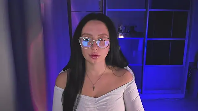 Snapshot of Christy_Calypso chatting on 10-07-25, 03:35 Christy Calypso online show from 10-07-25, 03:35