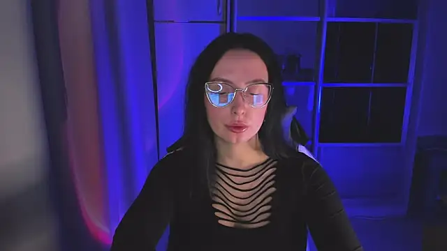 Snapshot of Christy_Calypso chatting on 10-21-25, 03:44 Christy Calypso online show from 10-21-25, 03:44