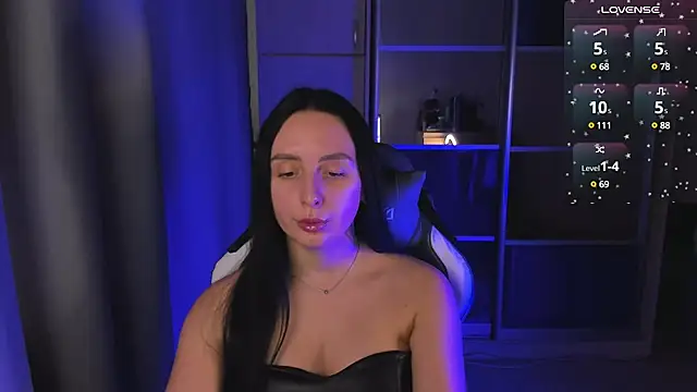Snapshot of Christy_Calypso chatting on 02-27-25, 12:45 Christy Calypso online show from 02-27-25, 12:45