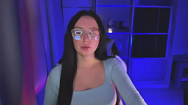 Christy Calypso online show from 10-30-25, 03:42