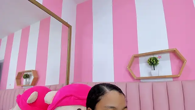 ISABELLA 020 online show from 03-30-26, 12:06