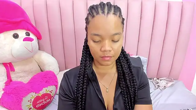 ISABELLA 020 online show from 04-10-26, 01:18