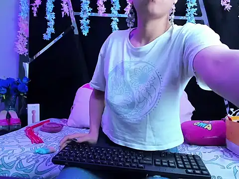 Snapshot of calipso_swet chatting on 09-18-25, 09:18 calipso swet online show from 09-18-25, 09:18