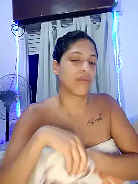 Snapshot of Shura_xxxBig chatting on 02-12-26, 02:22 Shura xxxBig online show from 02-12-26, 02:22