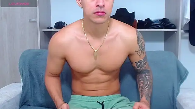 Tristan-bm online show from 10-12-25, 12:28