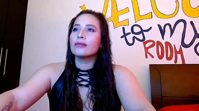 nathy 28latex online show from 12-15-24, 06:15