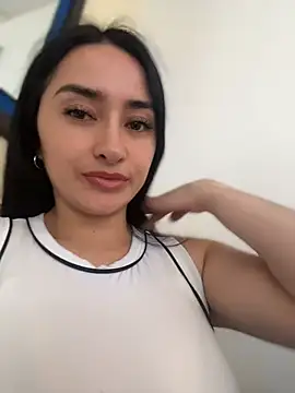 Snapshot of preetypeach chatting on 07-05-26, 04:58 preetypeach online show from 07-05-26, 04:58