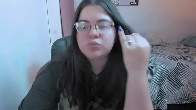 Aria Fullbuster online show from 10-27-25, 09:05