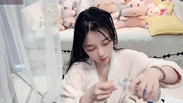 AKiKi711 online show from 03-23-26, 08:47