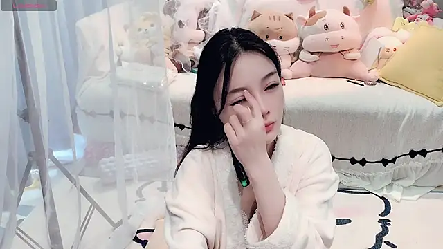 AKiKi711 online show from 04-01-26, 04:58