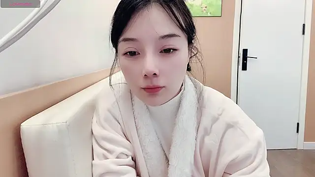 AKiKi711 online show from 02-11-26, 04:12