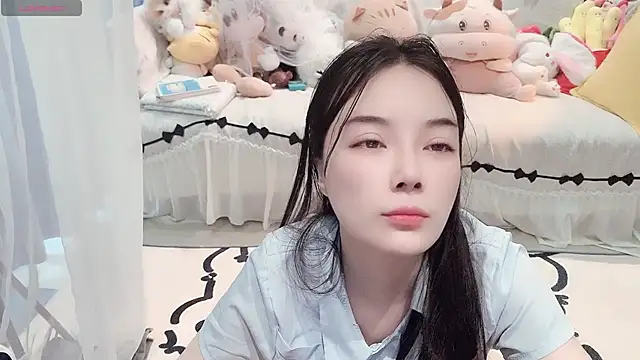 AKiKi711 online show from 05-08-26, 05:00