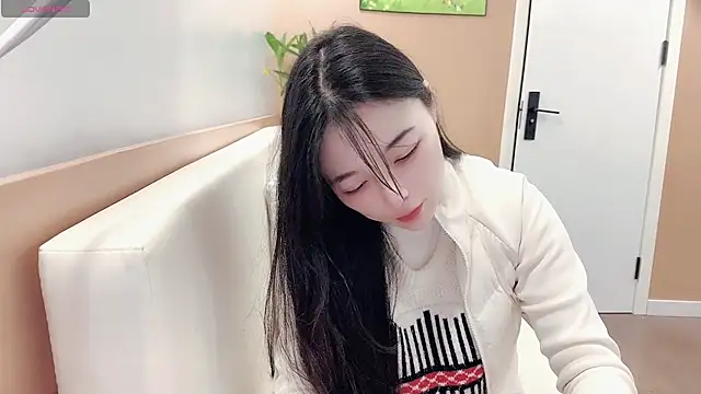 AKiKi711 online show from 02-15-26, 03:00