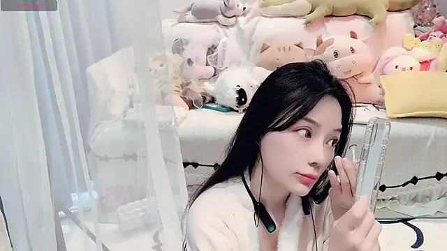 AKiKi711 online show from 03-26-26, 05:06