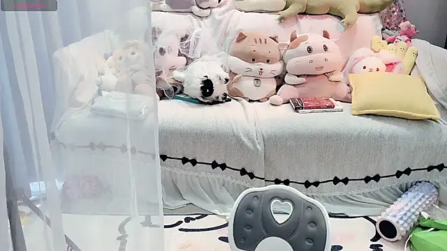 AKiKi711 online show from 03-24-26, 04:45