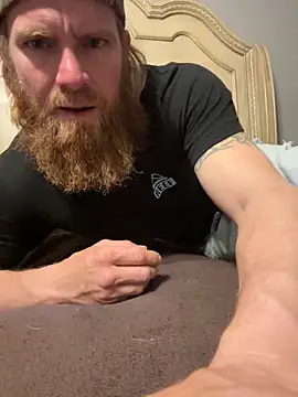 Snapshot of whitehammer94u chatting on 12-02-24, 03:43 whitehammer94u online show from 12-02-24, 03:43