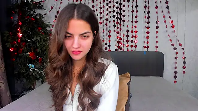 Milana Crystal  online show from 02-20-26, 08:16