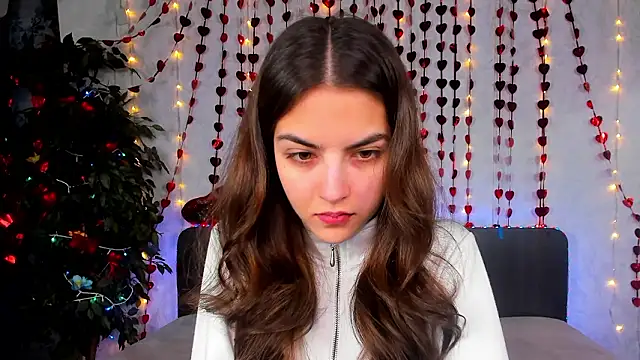 Milana Crystal  online show from 02-11-26, 08:03