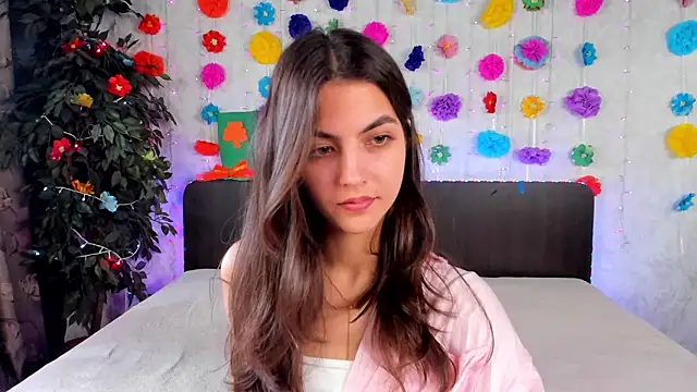 Milana Crystal  online show from 03-18-25, 11:22