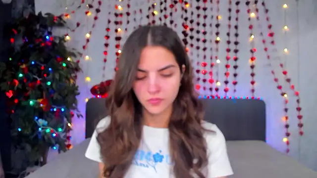 Milana Crystal  online show from 02-24-26, 08:15