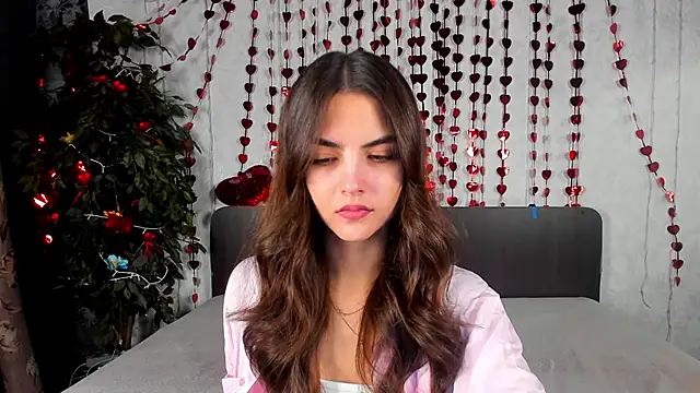 Milana Crystal  online show from 02-13-26, 08:14