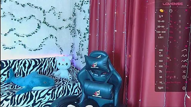 Sidney blush online show from 03-19-25, 04:03