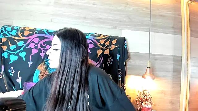 Cori Paige online show from 11-22-25, 04:11