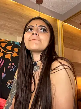 Cori Paige online show from 12-02-25, 10:39