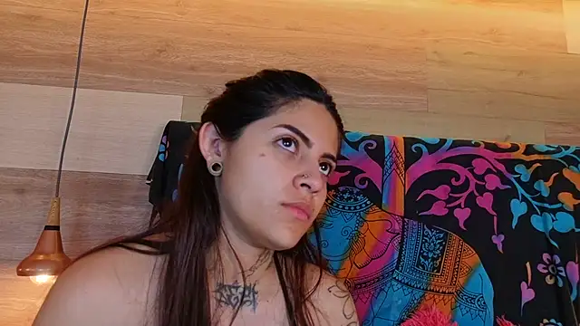 Cori Paige online show from 11-14-25, 04:16