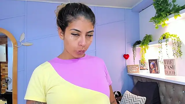 Georgina-coule online show from 03-11-25, 12:06