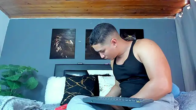 francesco evan online show from 10-26-25, 06:08