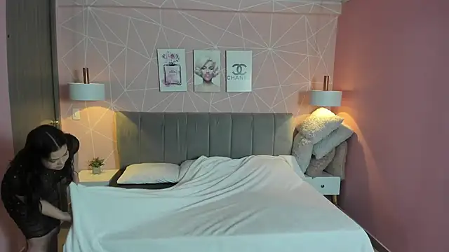 Snapshot of zara__sweet chatting on 11-13-25, 12:31 zara sweet online show from 11-13-25, 12:31