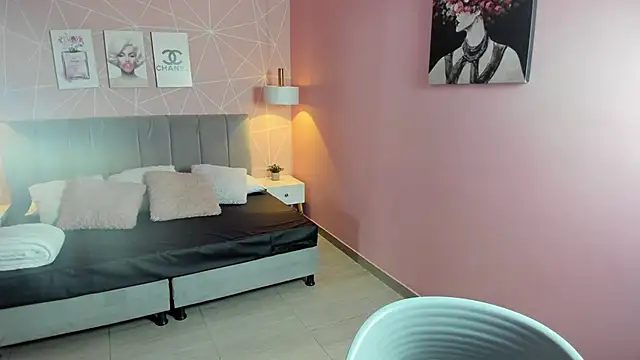 Snapshot of zara__sweet chatting on 11-10-25, 01:16 zara sweet online show from 11-10-25, 01:16