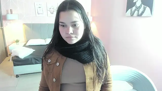 Snapshot of zara__sweet chatting on 01-09-26, 12:12 zara sweet online show from 01-09-26, 12:12