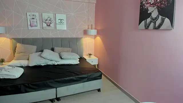 Snapshot of zara__sweet chatting on 12-16-25, 01:26 zara sweet online show from 12-16-25, 01:26