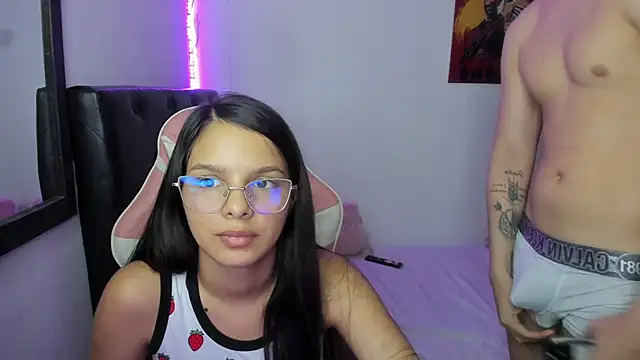 jessi and boy online show from 05-08-26, 07:17