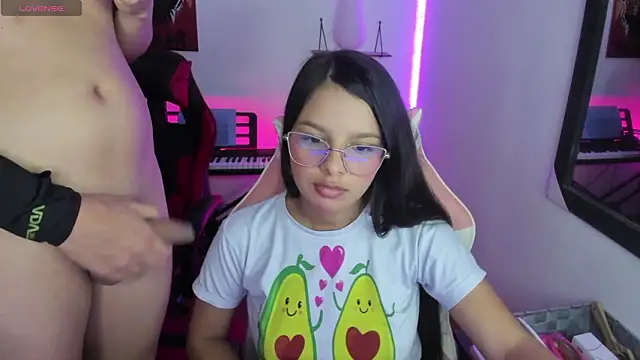 jessi and boy online show from 03-06-26, 03:56