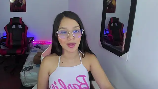 jessi and boy online show from 12-13-25, 08:04