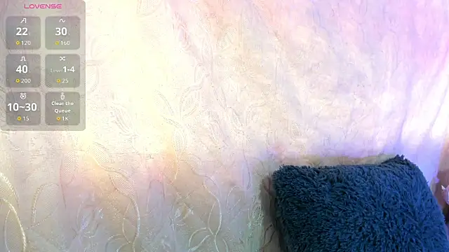 Kylie2211 online show from 12-19-25, 03:58