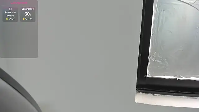 Kylie2211 online show from 04-15-26, 06:45