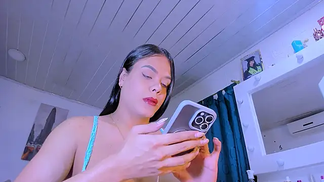 LatinVenuz online show from 02-21-26, 05:53