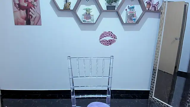 SharonSander online show from 11-06-25, 10:14