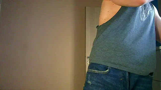 ChristianLevine  online show from 07-13-26, 07:46