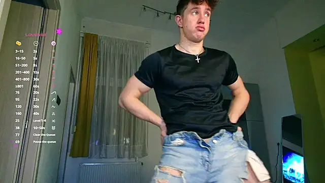 ChristianLevine  online show from 10-30-25, 07:44