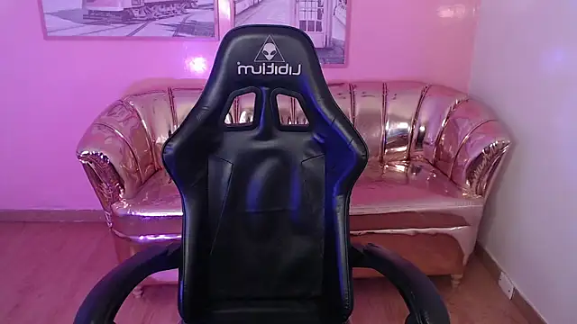 carlie mayer v online show from 09-30-25, 03:40