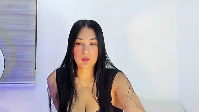 bella hadid1  online show from 03-04-26, 04:53