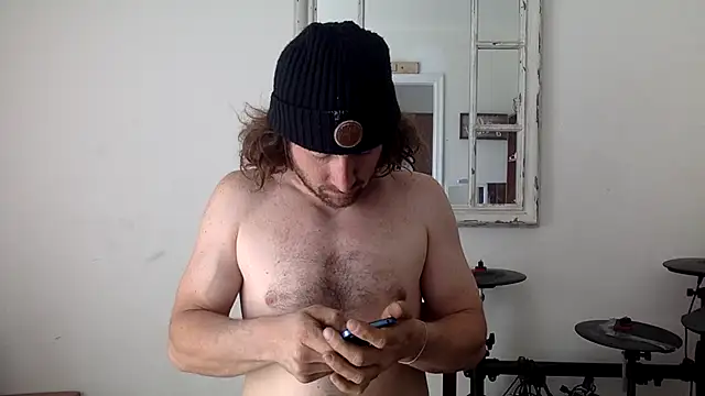 Snapshot of sirchubster chatting on 05-15-26, 07:23 sirchubster online show from 05-15-26, 07:23