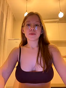 Eva Weyne online show from 09-26-25, 07:43