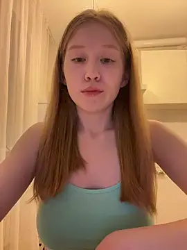 Snapshot of Eva_Weyne chatting on 07-12-26, 09:48 Eva Weyne online show from 07-12-26, 09:48